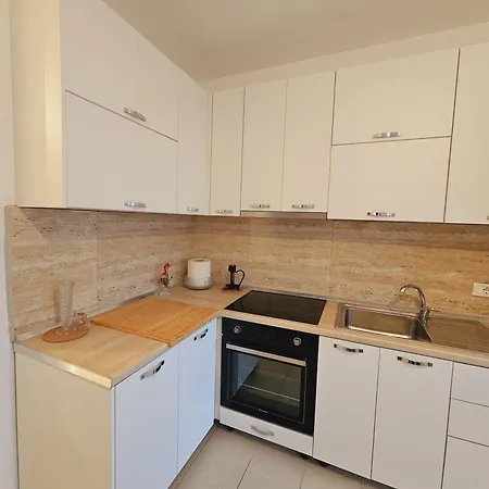 Premium Royal Durres
